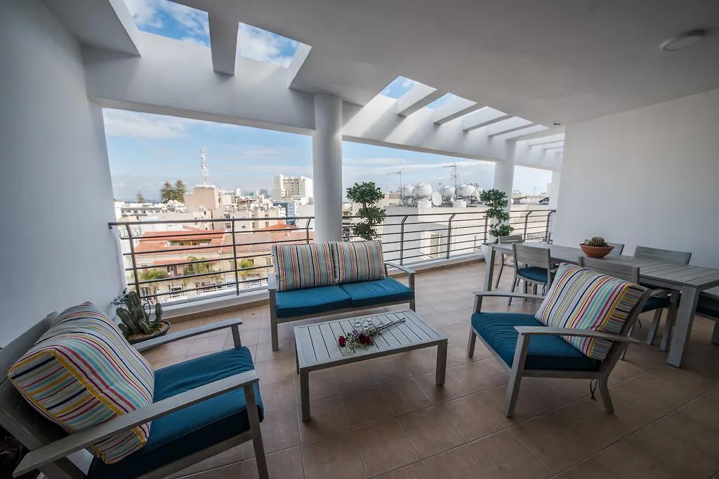 Apartament Skylight Megaron Larnaca